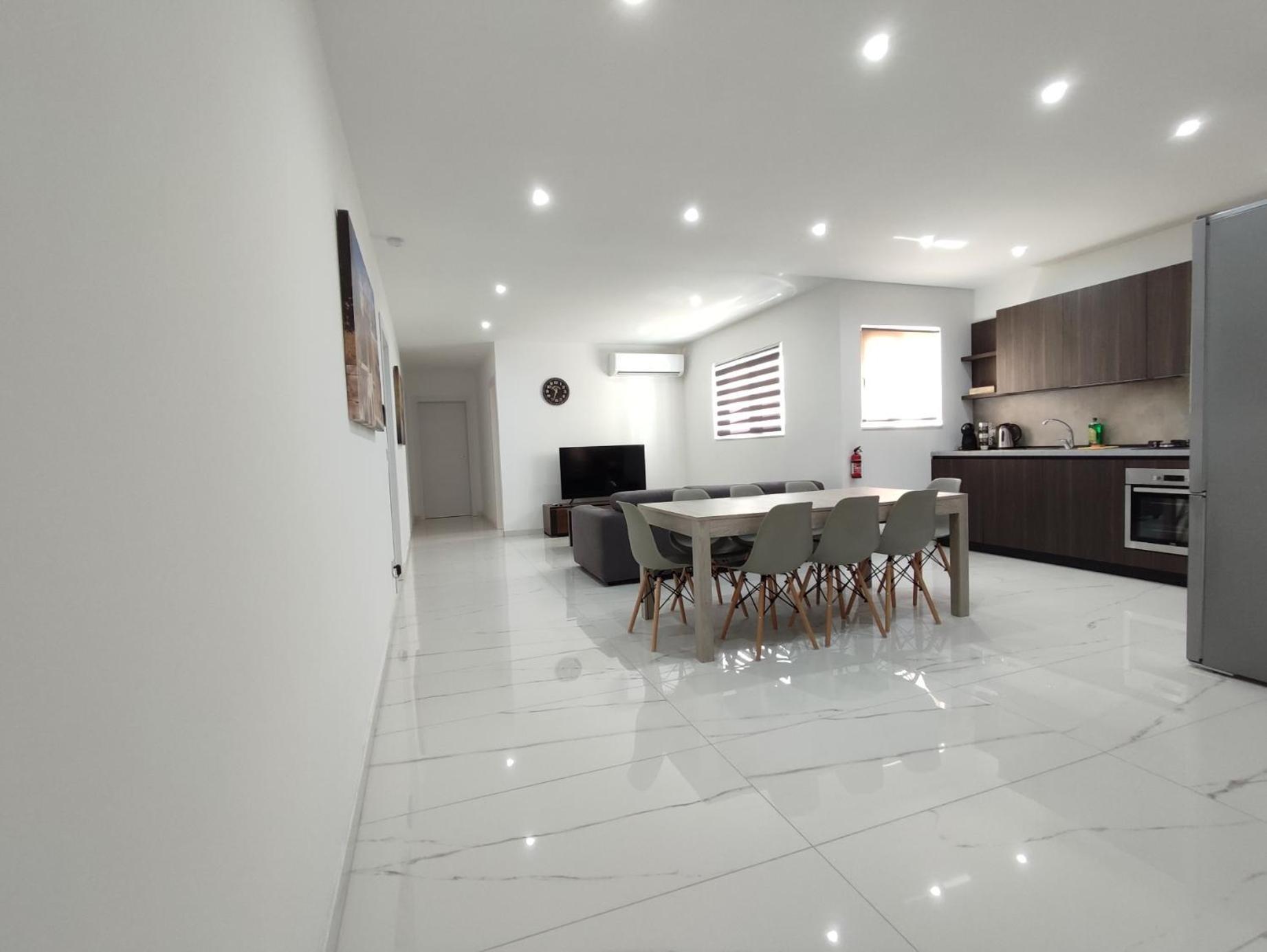 Apartament Il-girna- Modern Seaside *