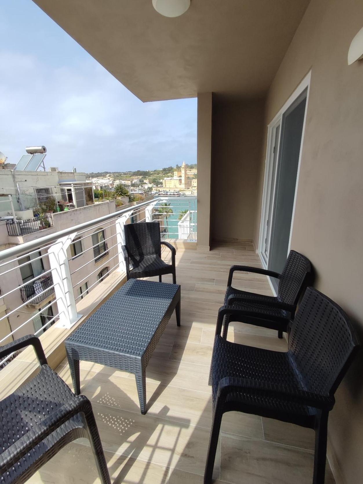 Il-girna- Modern Seaside Apartament Marsaskala