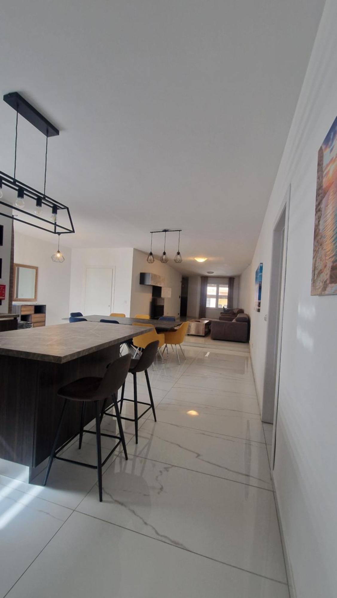 Il-girna- Modern Seaside Apartment Marsaskala